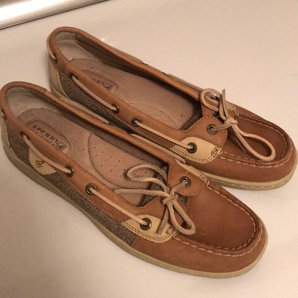 Sperrys 8.5
